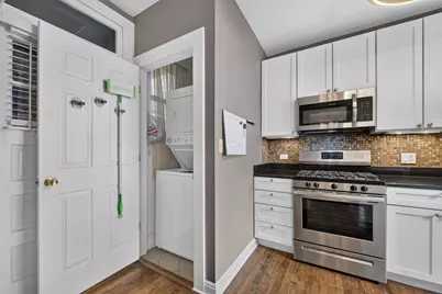 845 S Humphrey Avenue #1, Oak Park, IL 60304 - Photo 12