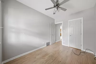 9516 S Yale Avenue, Chicago, IL 60628 - Photo 28