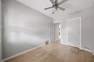 9516 S Yale Ave, Chicago, IL 60628 - Photo 28