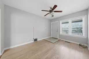 9516 S Yale Ave, Chicago, IL 60628 - Photo 6