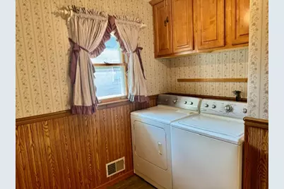 2329 11th Street, Peru, IL 61354 - Photo 20