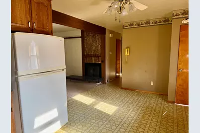 2329 11th Street, Peru, IL 61354 - Photo 4