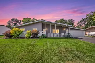 856 N Western Hills Dr, Kankakee, IL 60901 - Photo 36