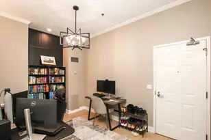 340 W Superior St, Chicago, IL 60654 - Photo 28
