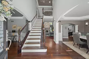 26105 Whispering Woods Cir, Plainfield, IL 60585 - Photo 4