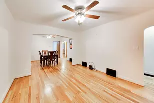 5012 N Tripp Ave, Chicago, IL 60630 - Photo 8