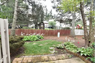 1285 Coldspring Road, Carol Stream, IL 60188 - Photo 32
