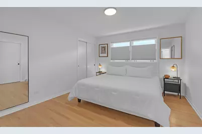 6820 N Sauganash Avenue, Chicago, IL 60646 - Photo 10