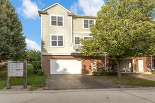 3140 Taunton St, Elgin, IL 60124 - Photo 2