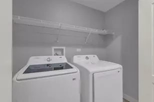 3140 Taunton St, Elgin, IL 60124 - Photo 26