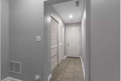 3140 Taunton Street, Elgin, IL 60124 - Photo 4
