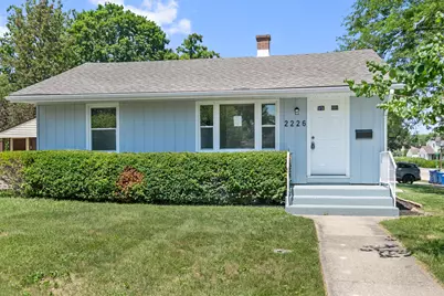 2226 Marshall Parkway, Waukegan, IL 60085 - Photo 1