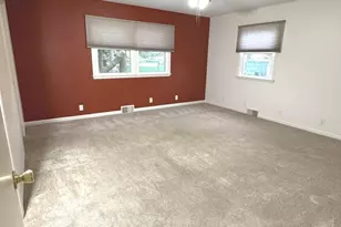 31 S Van Nortwick Ave, Batavia, IL 60510 - Photo 8