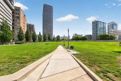 235 W Van Buren Street #4101, Chicago, IL 60607 - Photo 34
