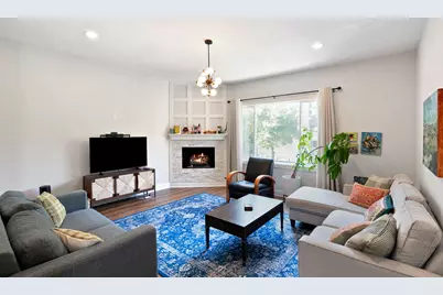471 N Armour Street, Chicago, IL 60642 - Photo 2