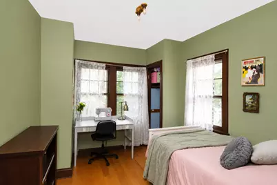 35 W Maple Avenue, Roselle, IL 60172 - Photo 8