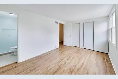 2307 N Kennicott Drive, Arlington Heights, IL 60004 - Photo 16