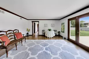 6723 Kingswood Rd, Willowbrook, IL 60527 - Photo 14