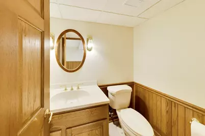 6723 Kingswood Road, Willowbrook, IL 60527 - Photo 32