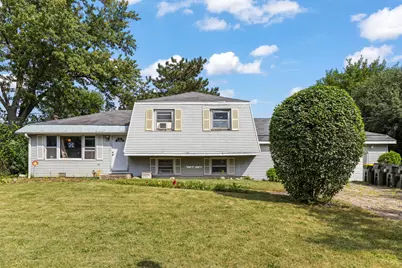 1N043 Darling Street, Carol Stream, IL 60188 - Photo 2