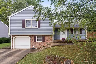 954 Grant St, Bartlett, IL 60103 - Photo 1