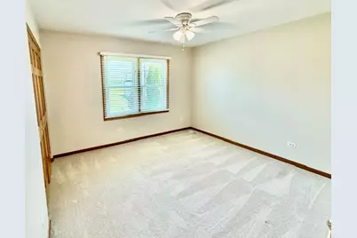 4108 Schillinger Drive, Naperville, IL 60564 - Photo 16