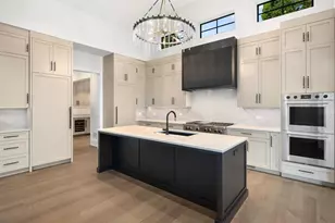 333 W Benton Ave, Naperville, IL 60540 - Photo 16