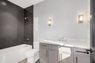 333 W Benton Ave, Naperville, IL 60540 - Photo 44
