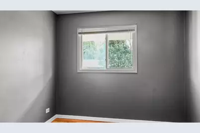 1009 Holiday Drive, Champaign, IL 61821 - Photo 14