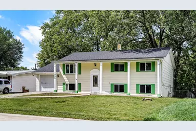 1009 Holiday Drive, Champaign, IL 61821 - Photo 1