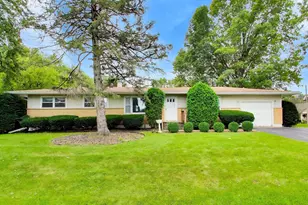 4917 Bonner Dr, McHenry, IL 60050 - Photo 1