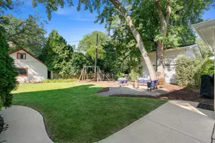 216 4th St, Wilmette, IL 60091 - Photo 44