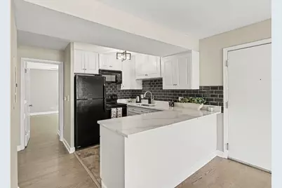 5809 Oakwood Drive #D, Lisle, IL 60532 - Photo 8