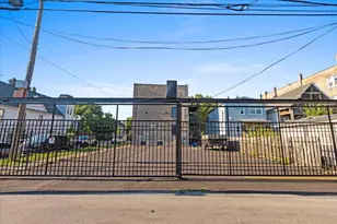 2023 N Drake Ave, Chicago, IL 60647 - Photo 22