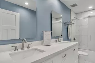 2 Essex Ct, Hawthorn Woods, IL 60047 - Photo 36