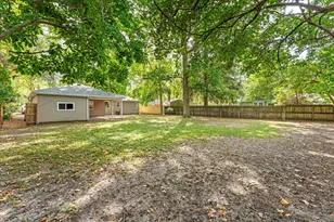 1307 S Western Ave, Champaign, IL 61821 - Photo 32