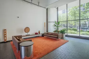 1560 N Sandburg Terrace, Chicago, IL 60610 - Photo 24