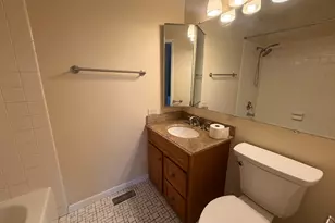 148 W Golf Rd, Libertyville, IL 60048 - Photo 8