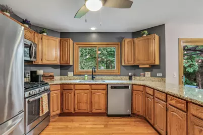 6719 Foxworth Lane, Gurnee, IL 60031 - Photo 12
