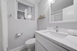 1457 W Fry St, Chicago, IL 60642 - Photo 24