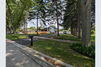 675 W Gilbert Road, Palatine, IL 60067 - Photo 48