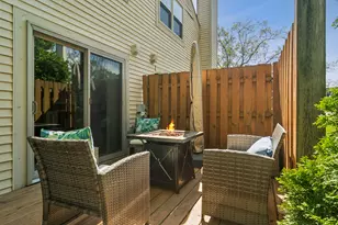 1024 N Knollwood Dr, Palatine, IL 60067 - Photo 20