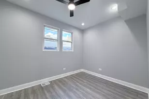 7918 S Anthony Ave, Chicago, IL 60619 - Photo 12