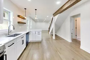 4953 W Drummond Pl, Chicago, IL 60639 - Photo 8