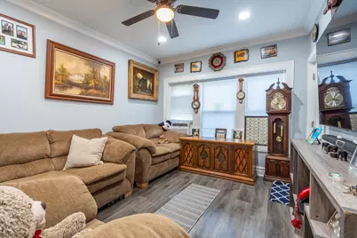 2249 S Hamlin Avenue, Chicago, IL 60623 - Photo 2