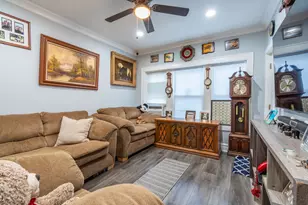 2249 S Hamlin Ave, Chicago, IL 60623 - Photo 2