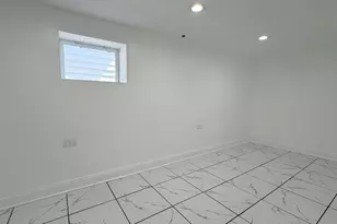 328 156th Pl, Calumet City, IL 60409 - Photo 14