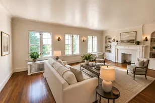 1928 W Morse Ave, Chicago, IL 60626 - Photo 2
