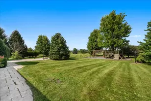 43W834 Morningside Ct, Saint Charles, IL 60175 - Photo 34
