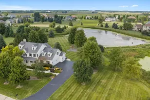 43W834 Morningside Ct, Saint Charles, IL 60175 - Photo 2